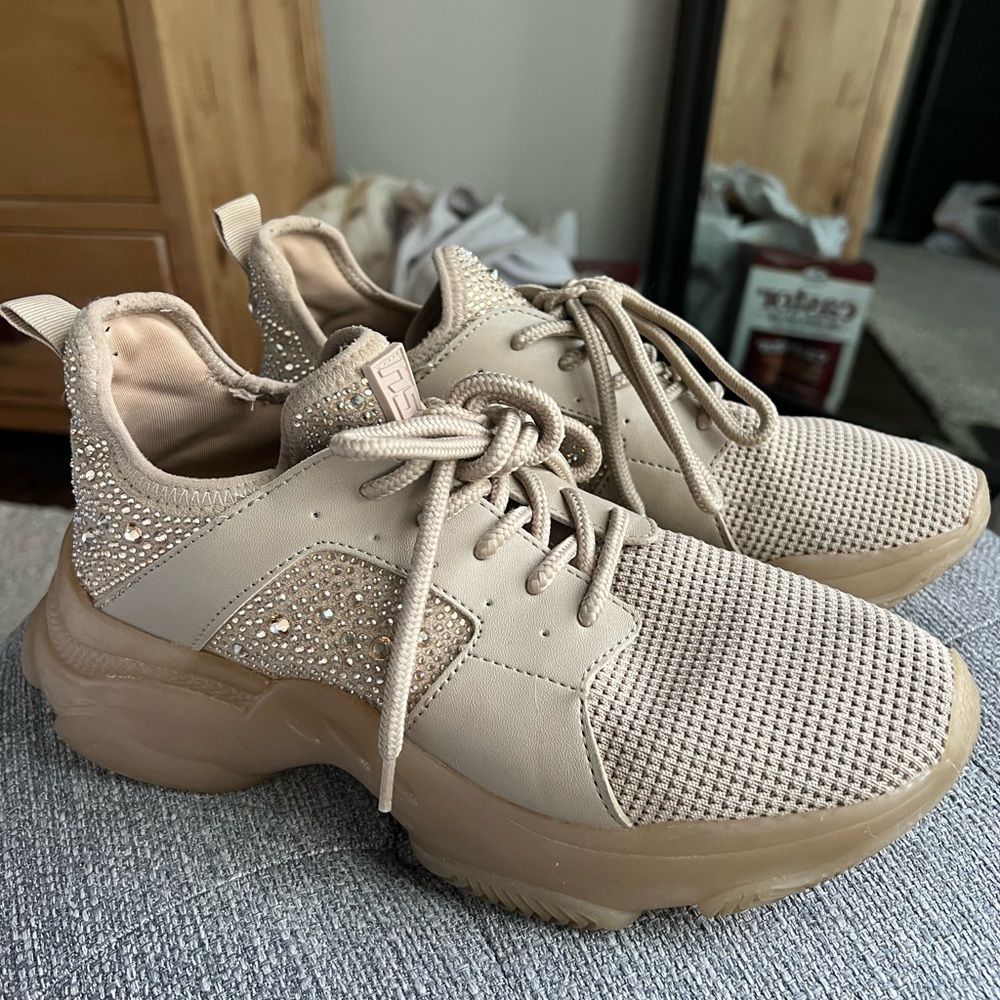 Steve Madden Maxima Tan Light Brown Sneaker Trainer Shoe Rhinestone